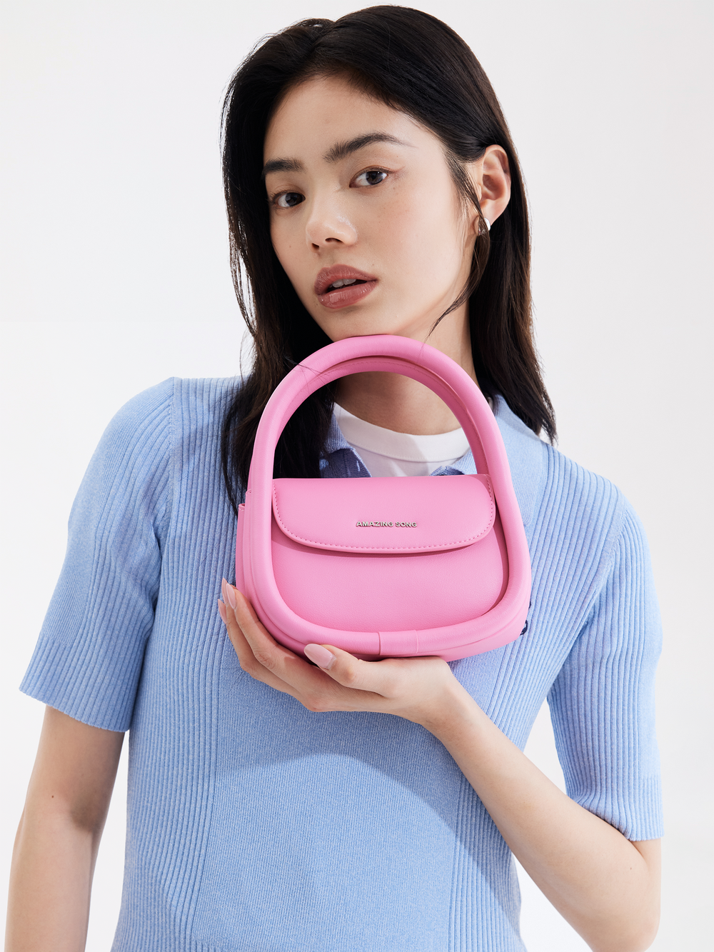 Soft Oval Bag – Medium AMAZING SONG