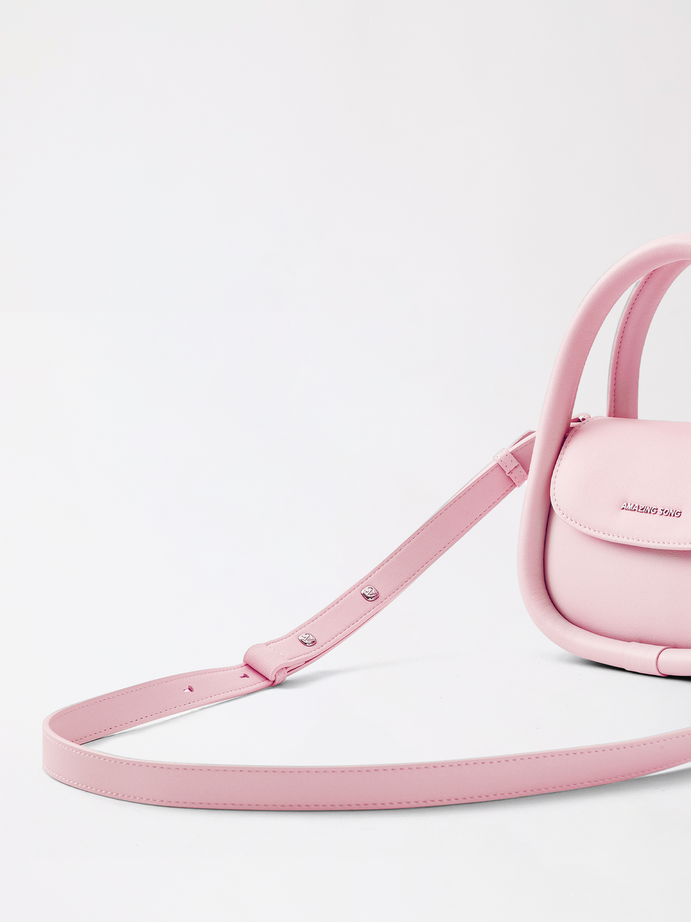 Soft Oval Bag – Medium AMAZING SONG