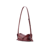 Amazing Song burgundy leather shoulder bag with zipper and adjustable strap