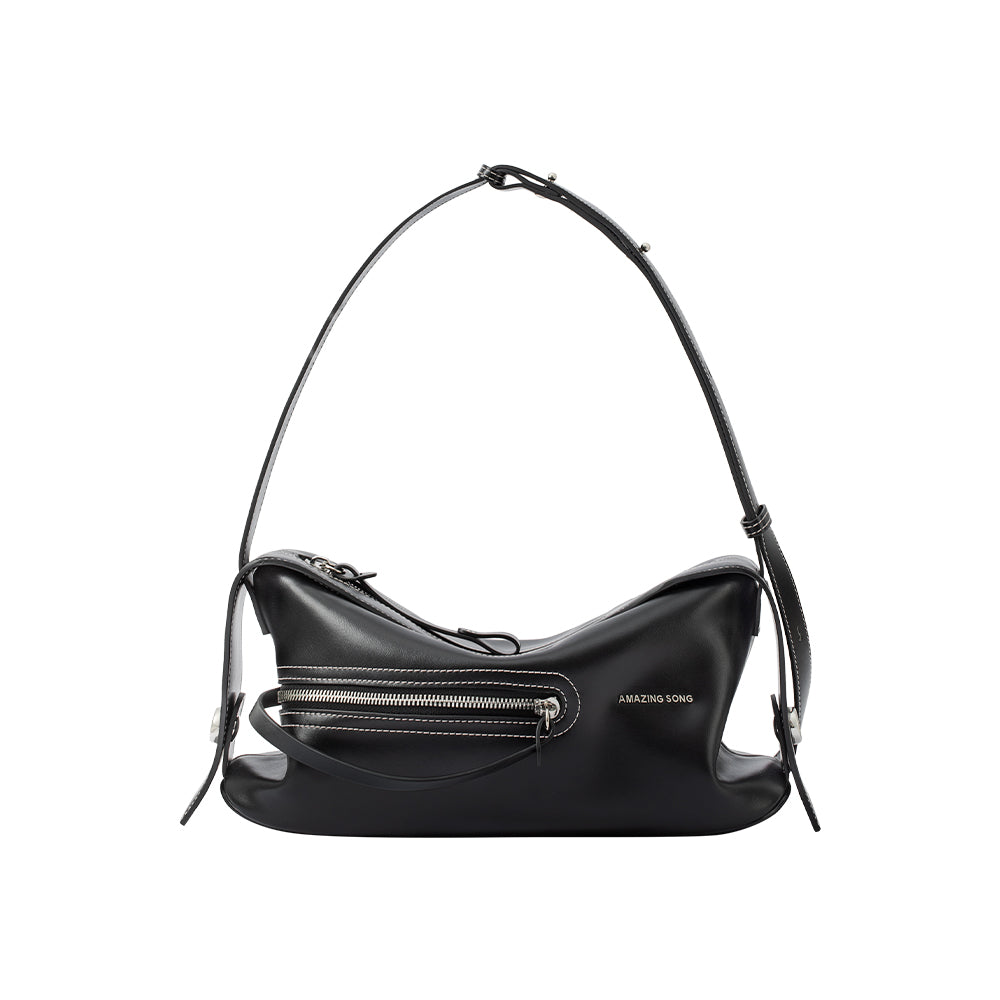 Amazing Song black leather shoulder bag with front zipper and adjustable strap
