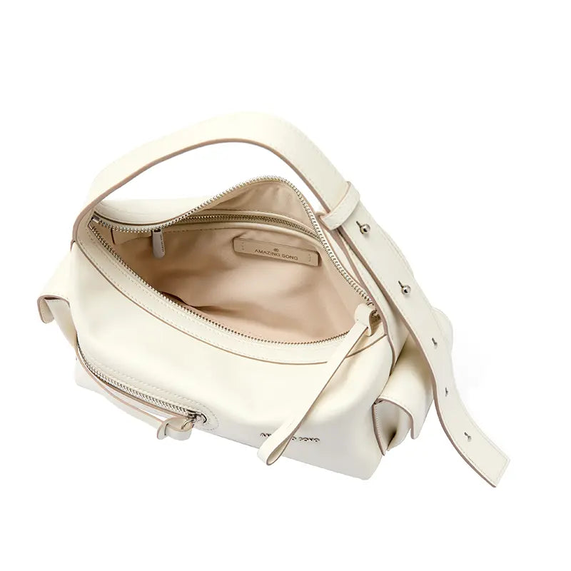 Amazing Song cream leather shoulder bag with open zipper and adjustable strap
