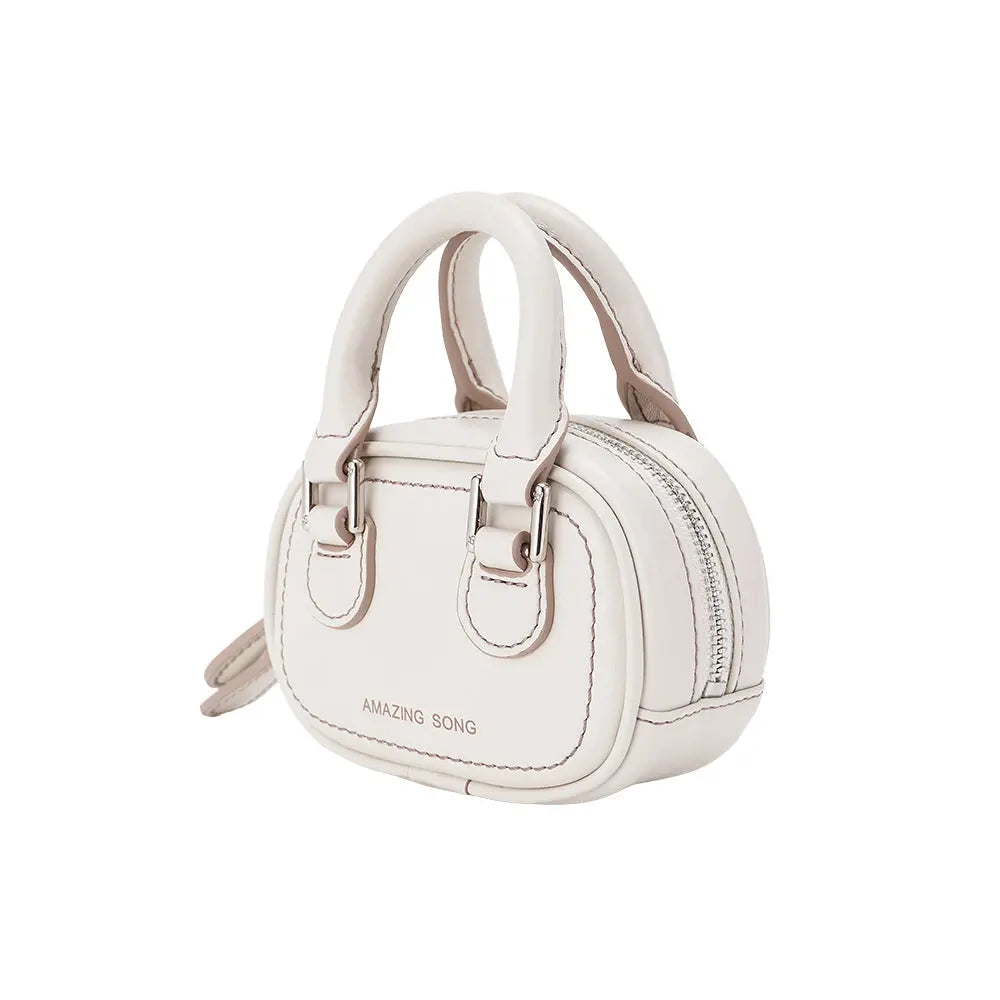 Amazing Song small white handbag with double handles and zipper, stylish shoulder bag