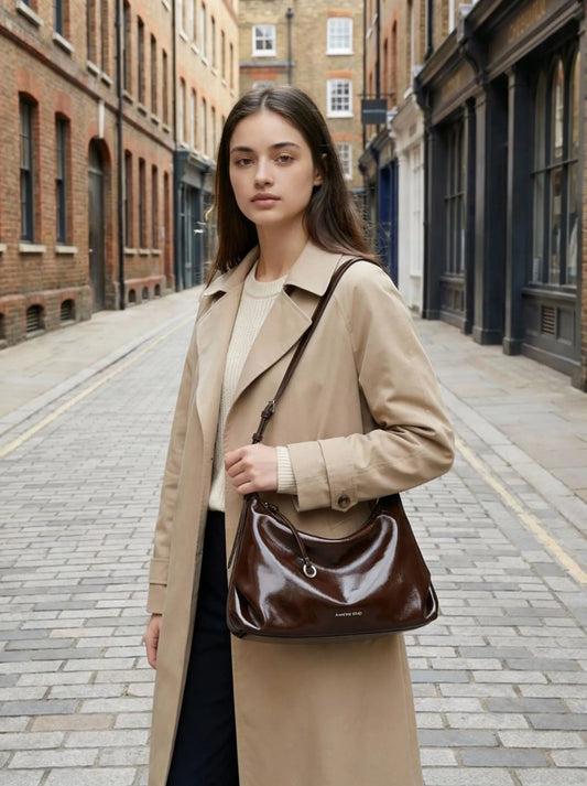 Best Crossbody Bags for Everyday Use (Lightweight + Leather)