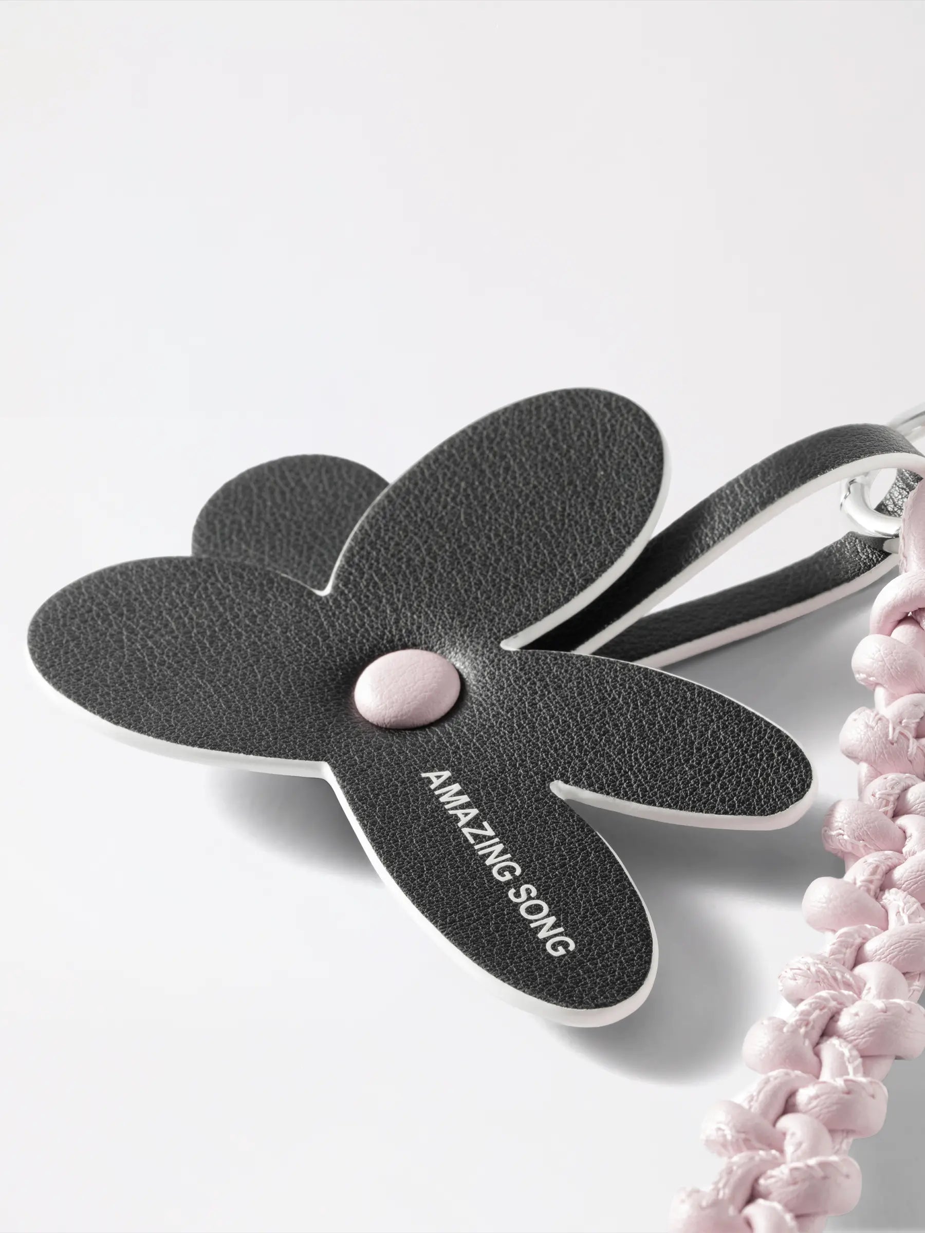 Knot-tied Flower Charm