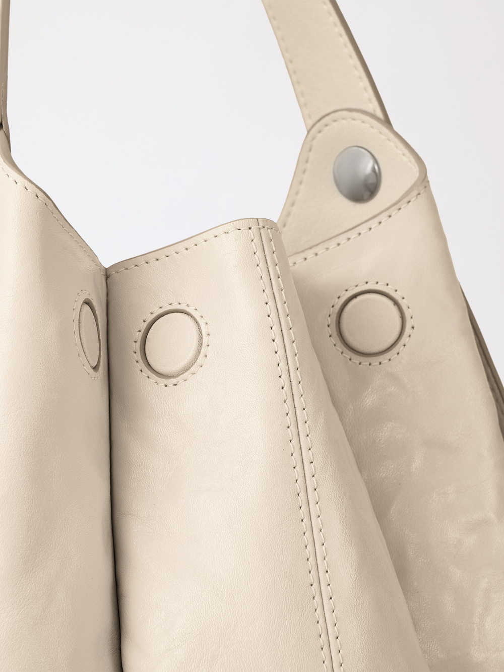 Berry Tote Bag - Top Grain Leather AMAZING SONG