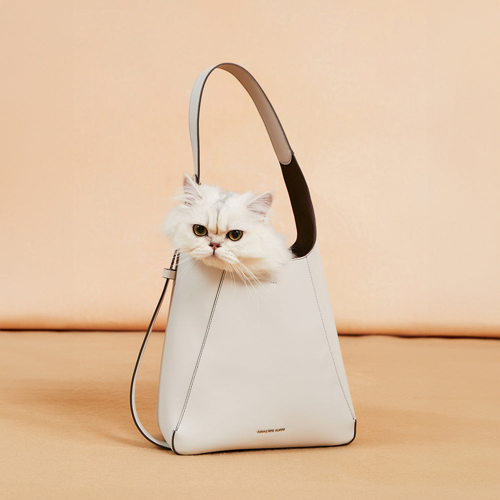 Flat Bucket Bag - Large