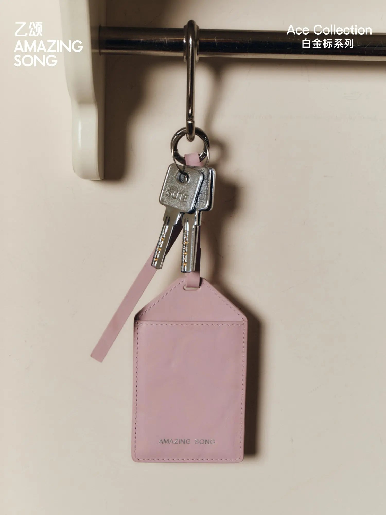 Cheese Roll Card Holder