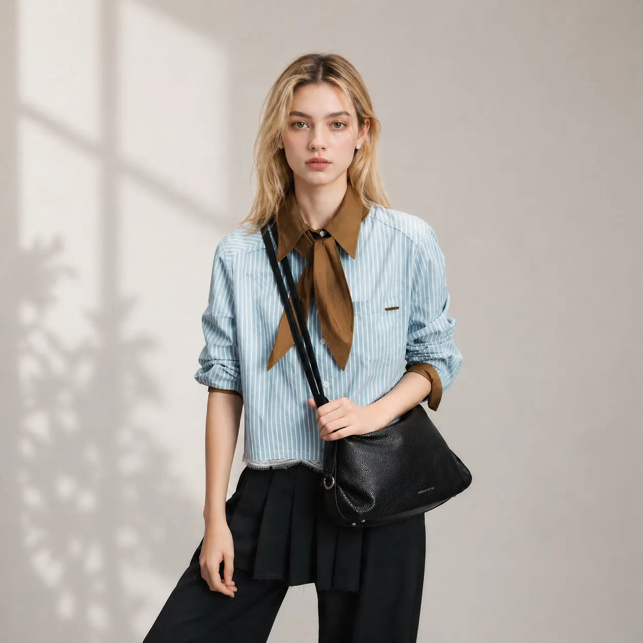 Donut Hobo Bag Top -Grain Cowhide – Small