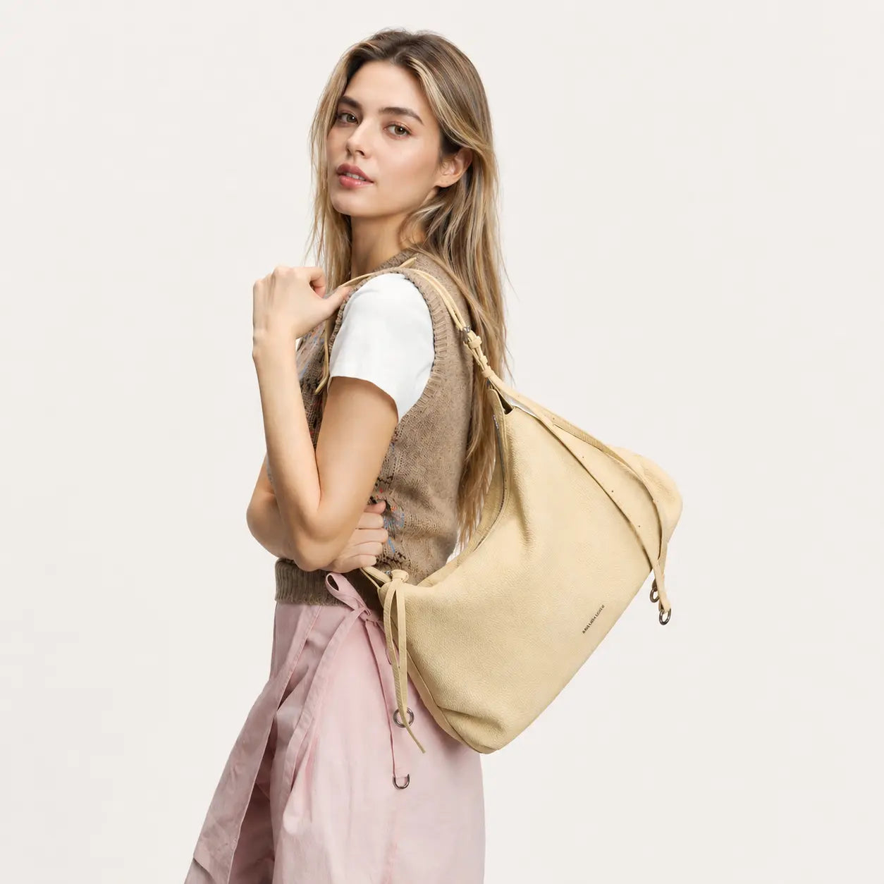 Donut Hobo Bag Top  -Grain Cowhide – Large