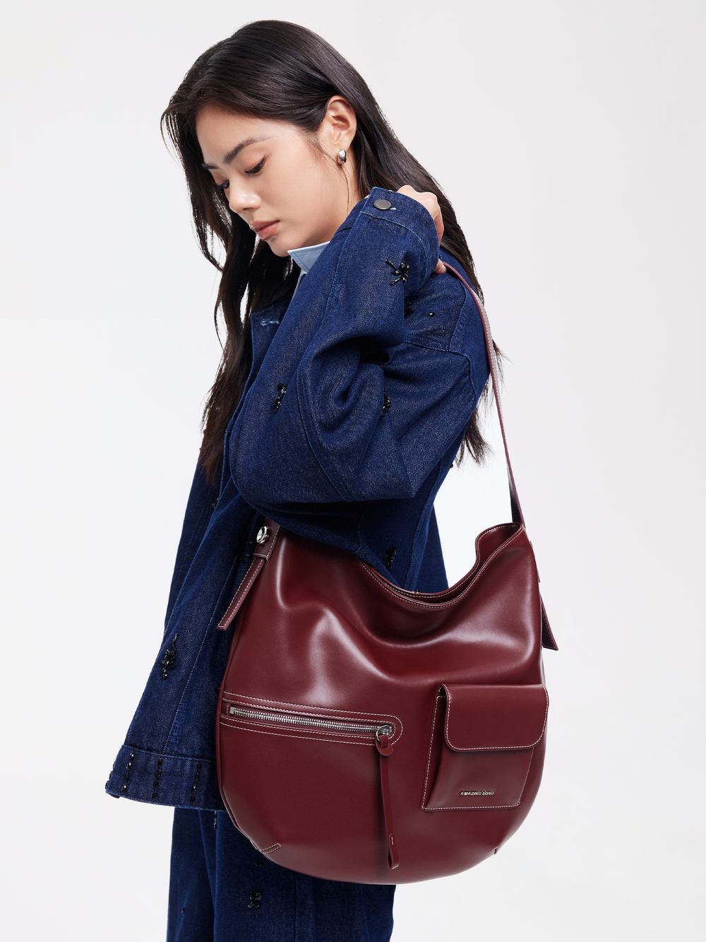 Liqueur Hobo Bag AMAZING SONG
